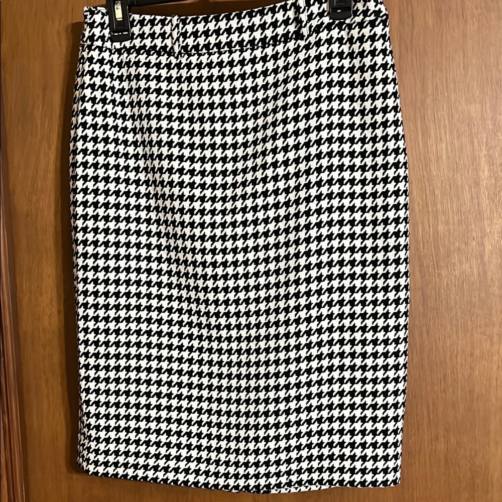 Calvin Klein skirt size 6